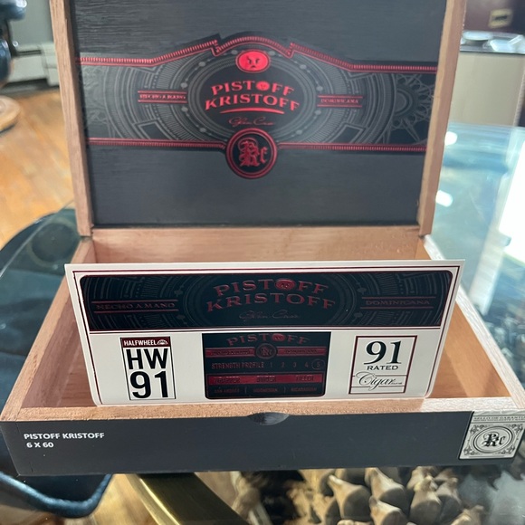 Assorted Cigar Box Collection - Picture 6 of 11